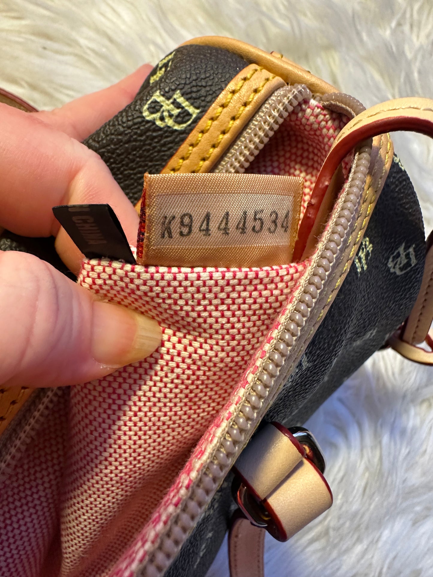 Dooney & Bourke Brown & Tan Logo Barrel Bag East West Baguette Shoulder Purse