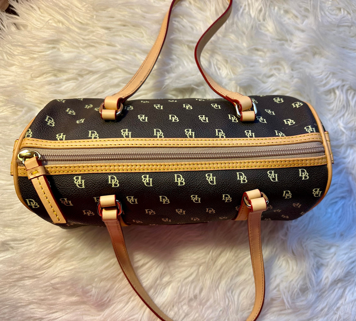 Dooney & Bourke Brown & Tan Logo Barrel Bag East West Baguette Shoulder Purse