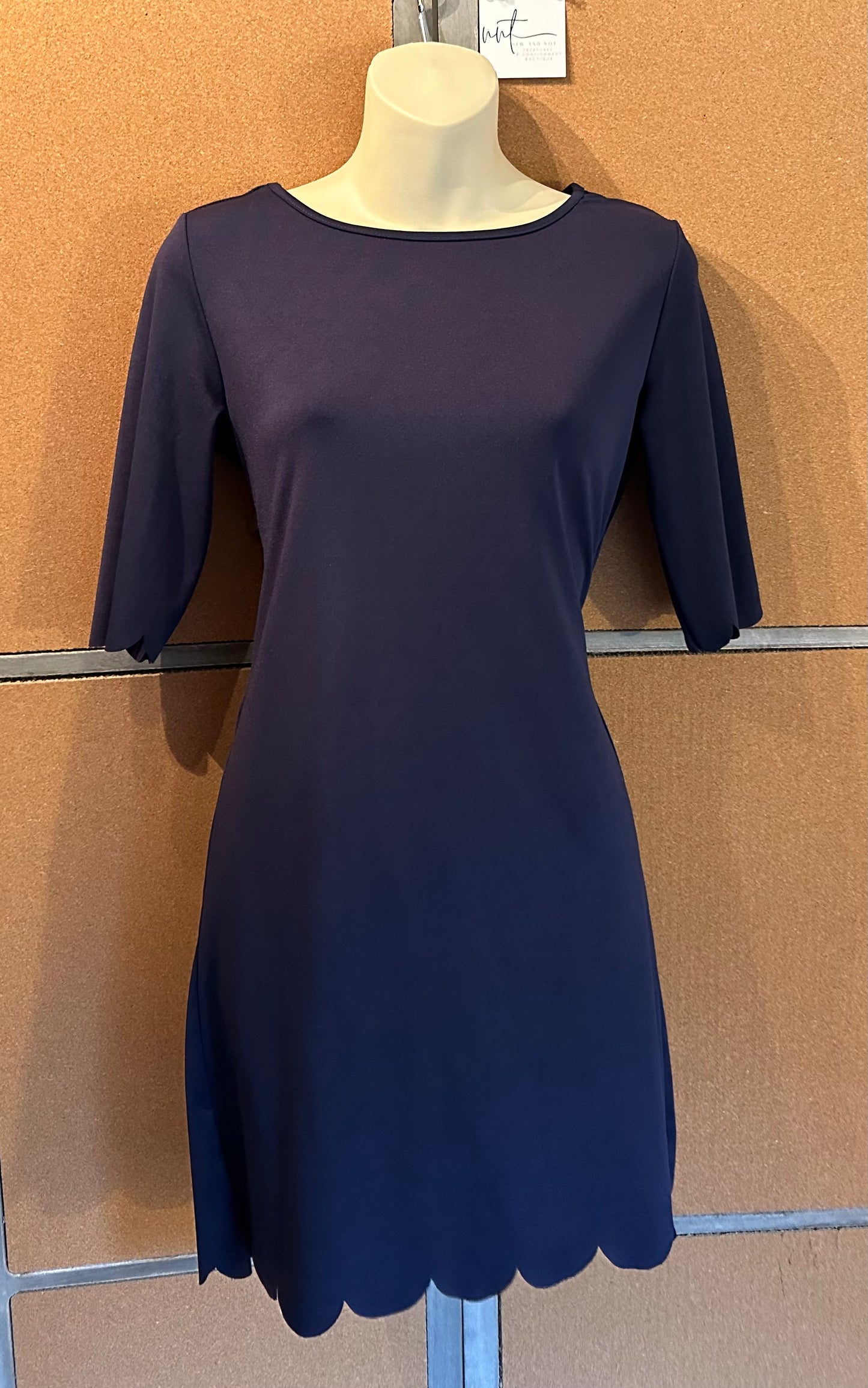 Balauoke Navy Scallop Hem Sheath Dress Women’s Small Half Sleeve Above Knee