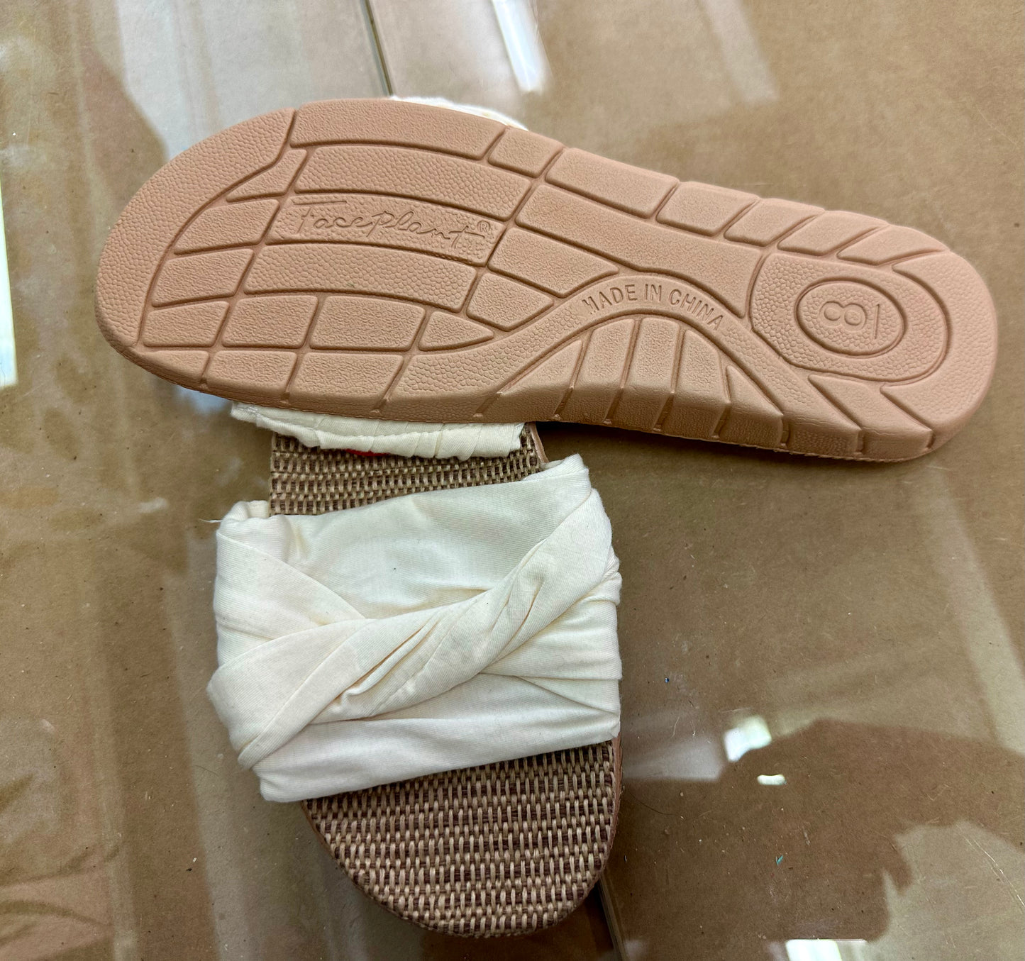 NEW FacePlant Bamboo Hemp Slippers/Slides Sz 8 - IVORY Lightweight