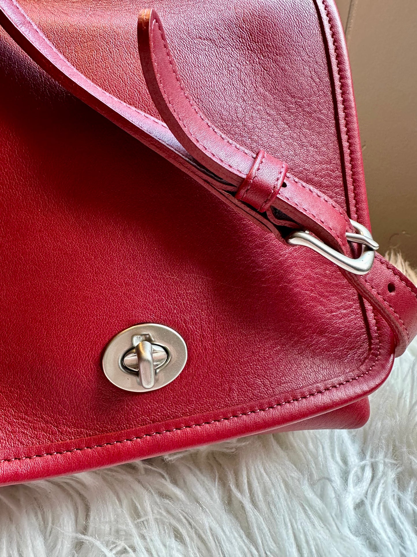 Vintage Coach Companion Flap Crossbody Bag Red Leather EUC Authentic 1990s Clean