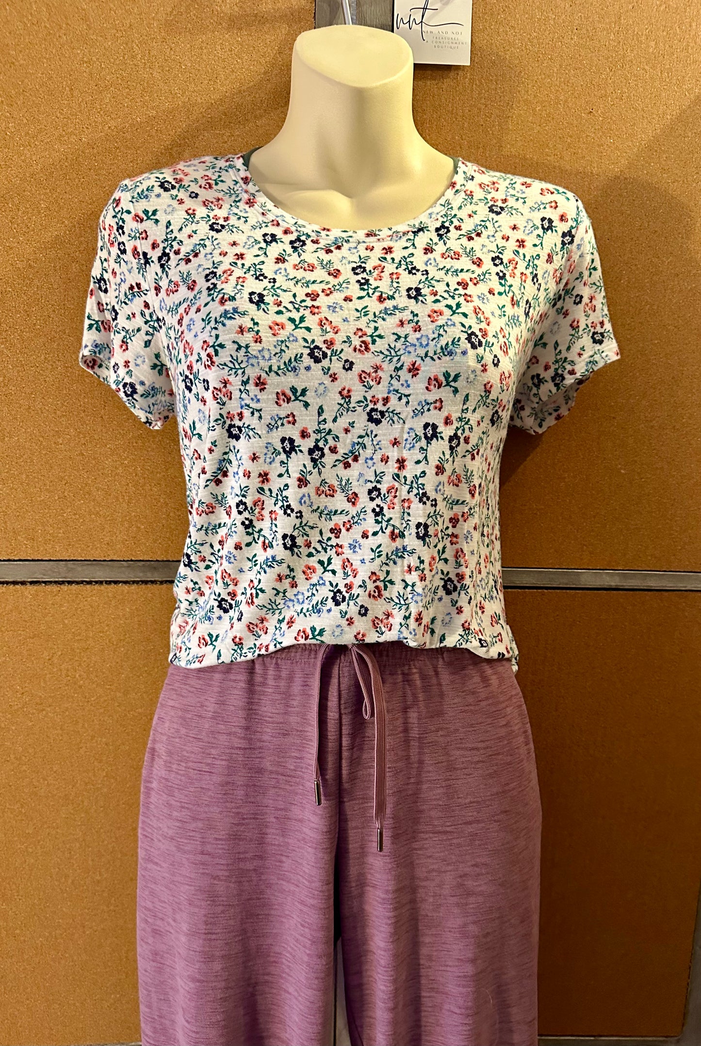 Old Navy Breathe ON Mauve Jogger Pants Women’s SMALL MID rise Drawstring Pockets