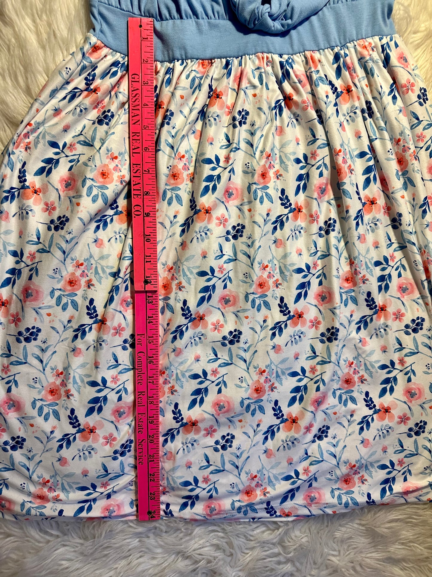 Marie Nicole Blue White Floral Tie-Waist Dress with Flutter Sleeves – Large