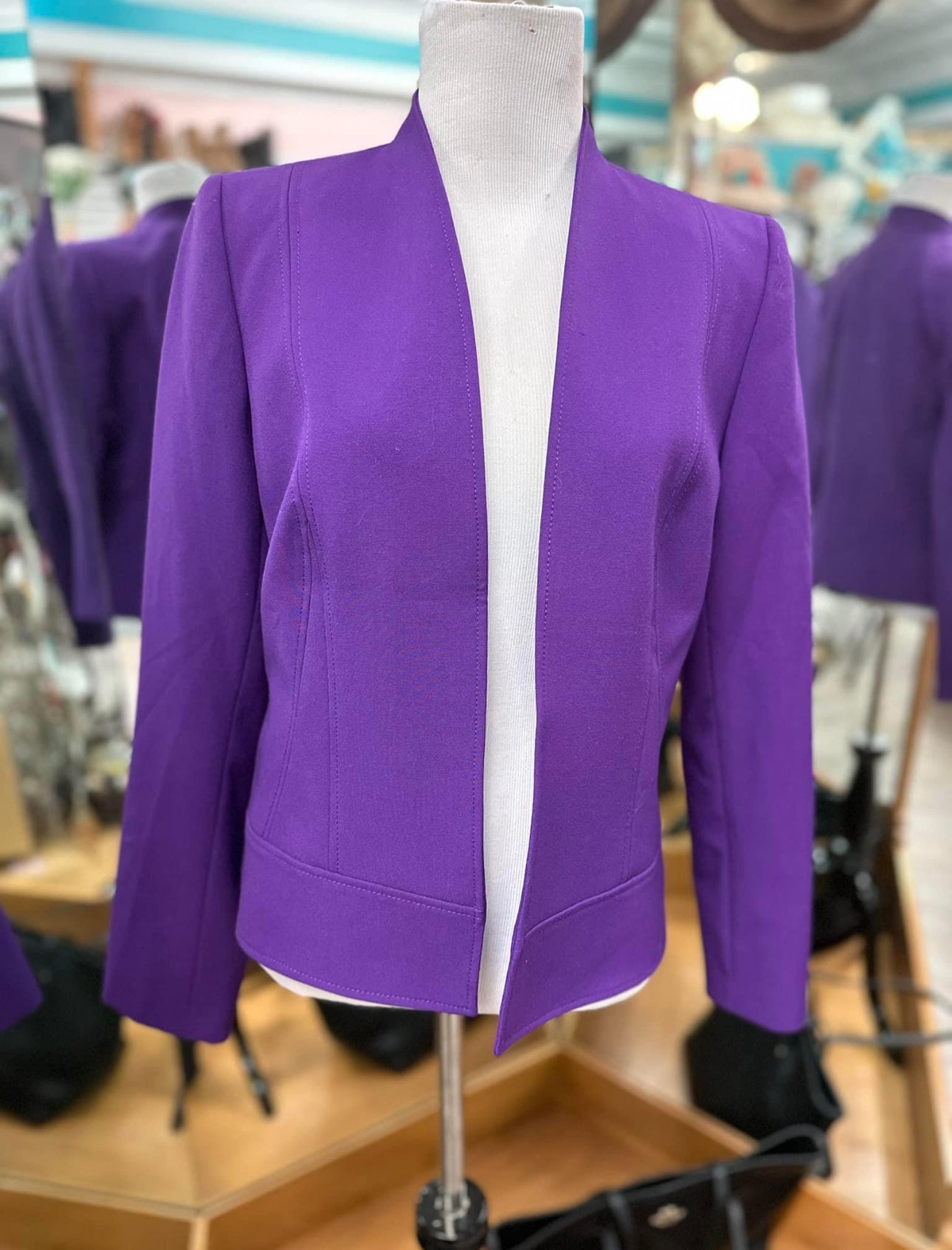 Tahari Purple Blazer in 4