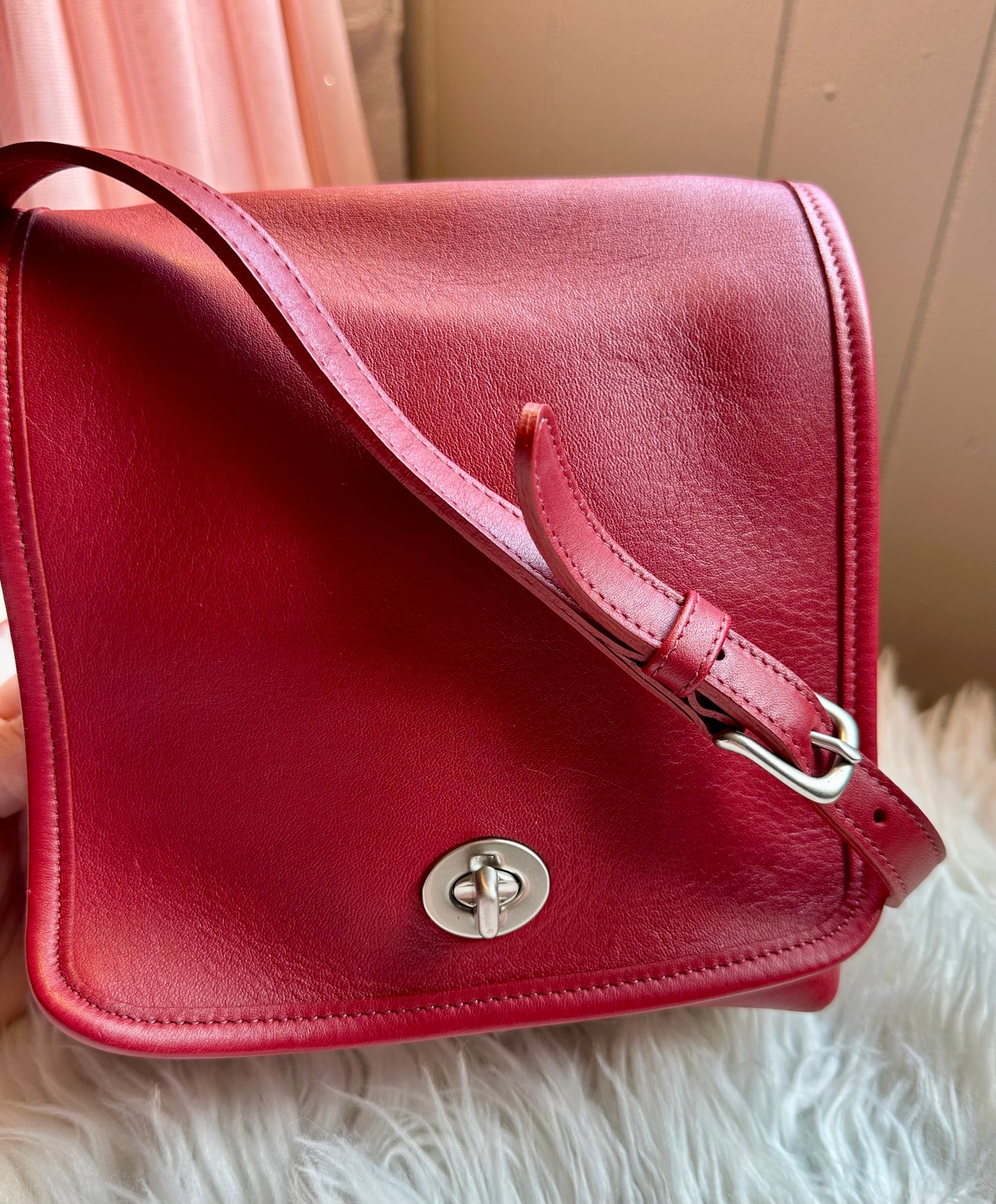 Vintage Coach Companion Flap Crossbody Bag Red Leather EUC Authentic 1990s Clean