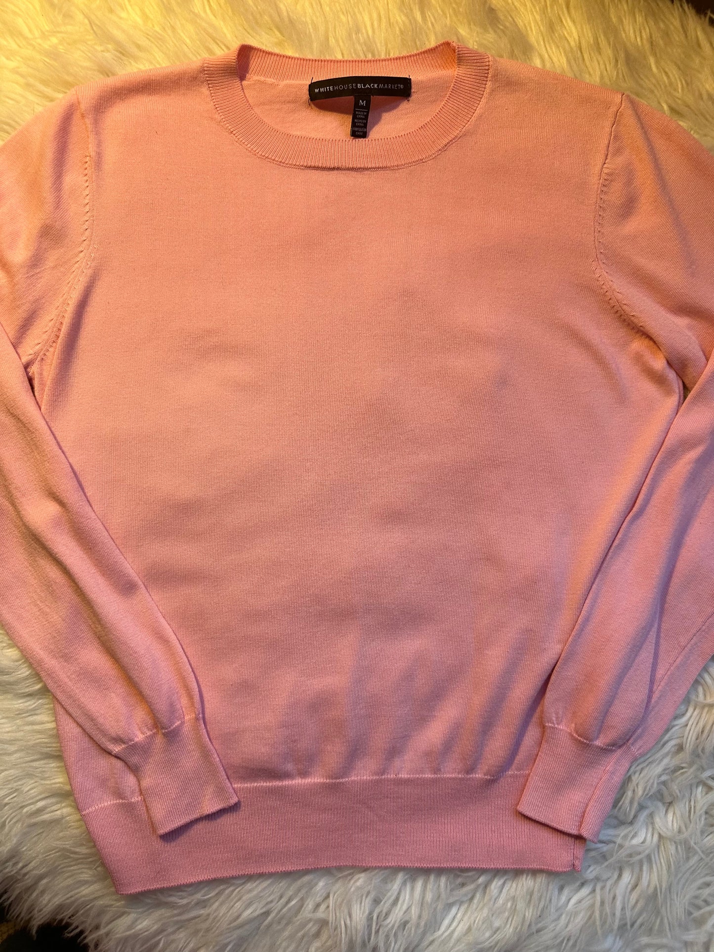 White House Black Market Pink Long Sleeve Lightweight Sweater Women’s Medium