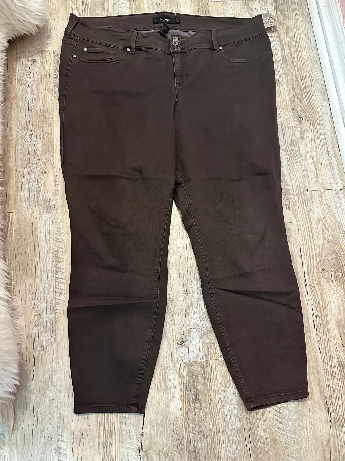 EUC Torrid Jeans Womens 26T BLACK Skinny 3 Button Jegging Stretch Denim Pockets