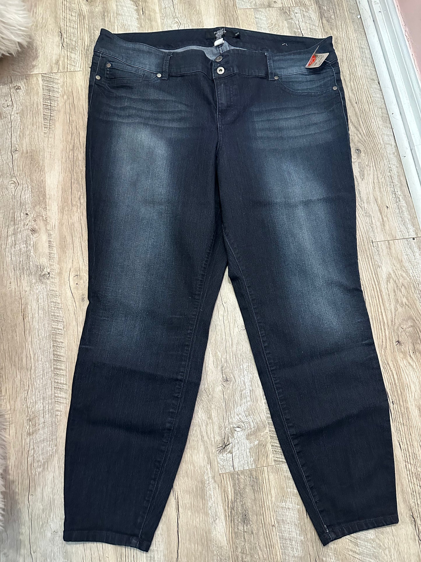 NWT TORRID Denim 3 Button High Rise Jegging Stretch Skinny Blue Plus SZ 26T