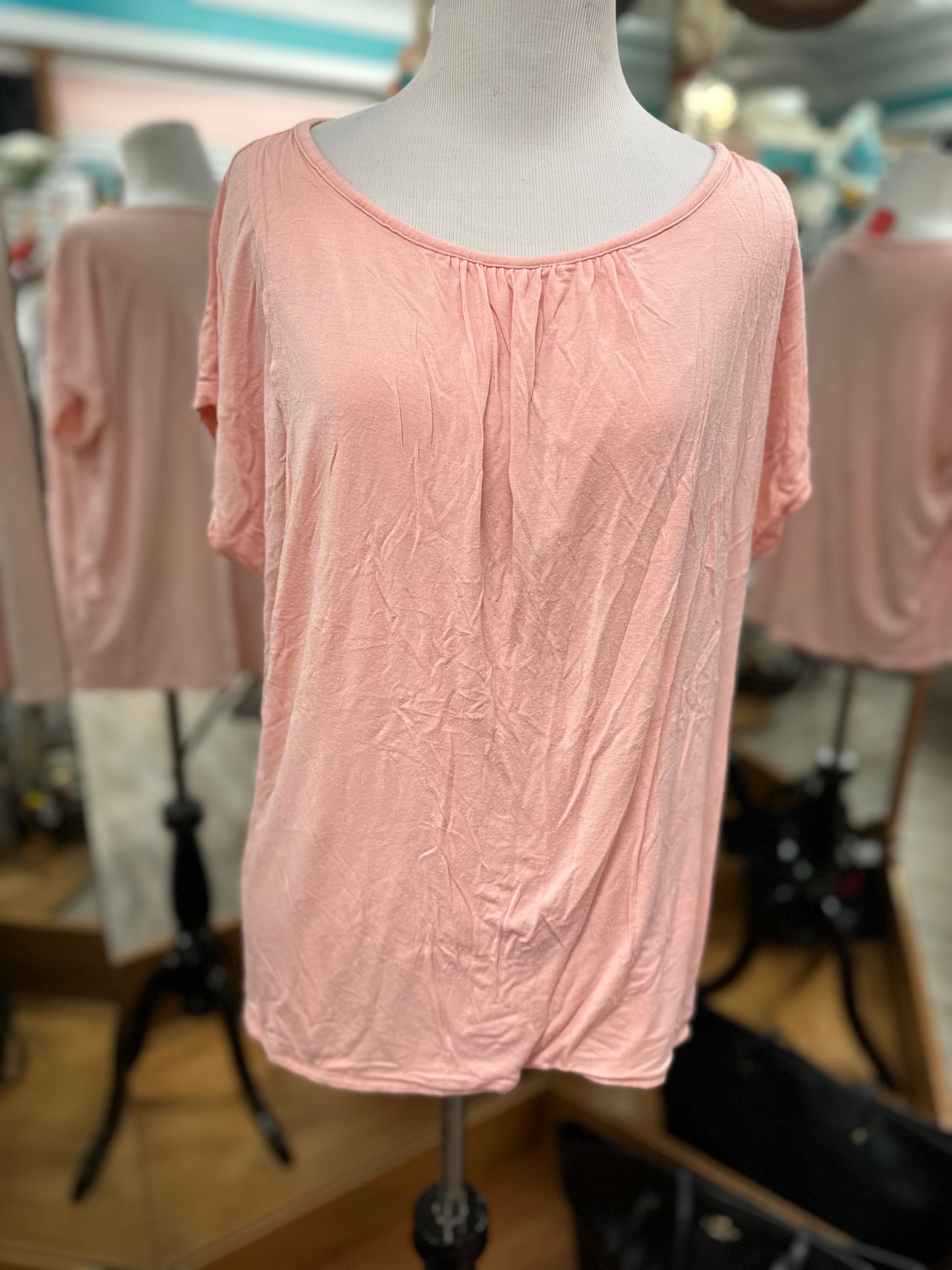 Old Navy Pink Maternity Short Sleeve in S