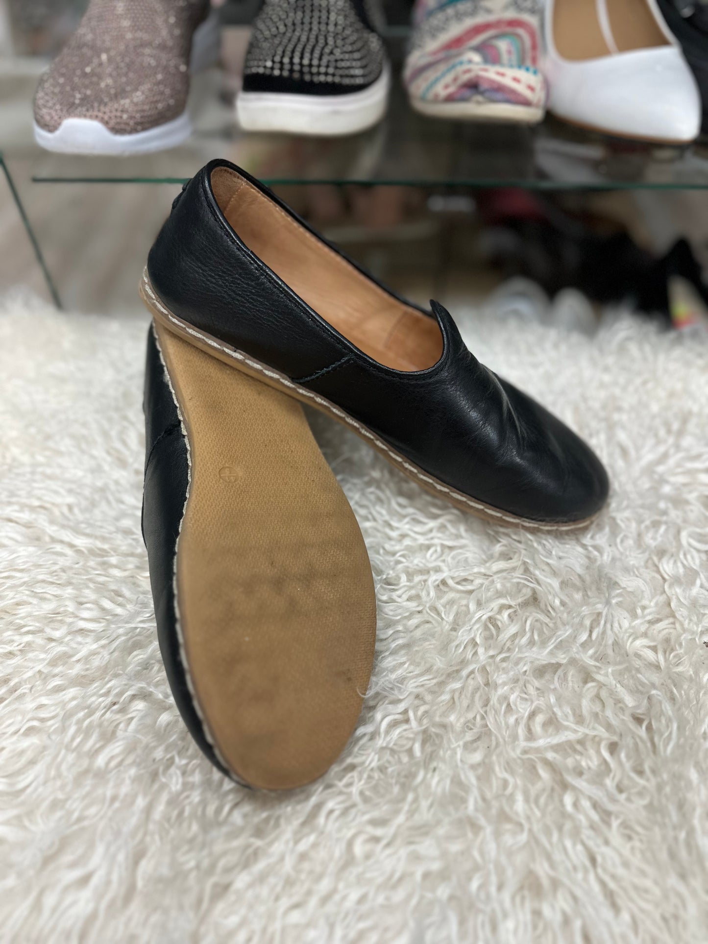 Charix Black Leather Slip-ons in 41.5 (10)