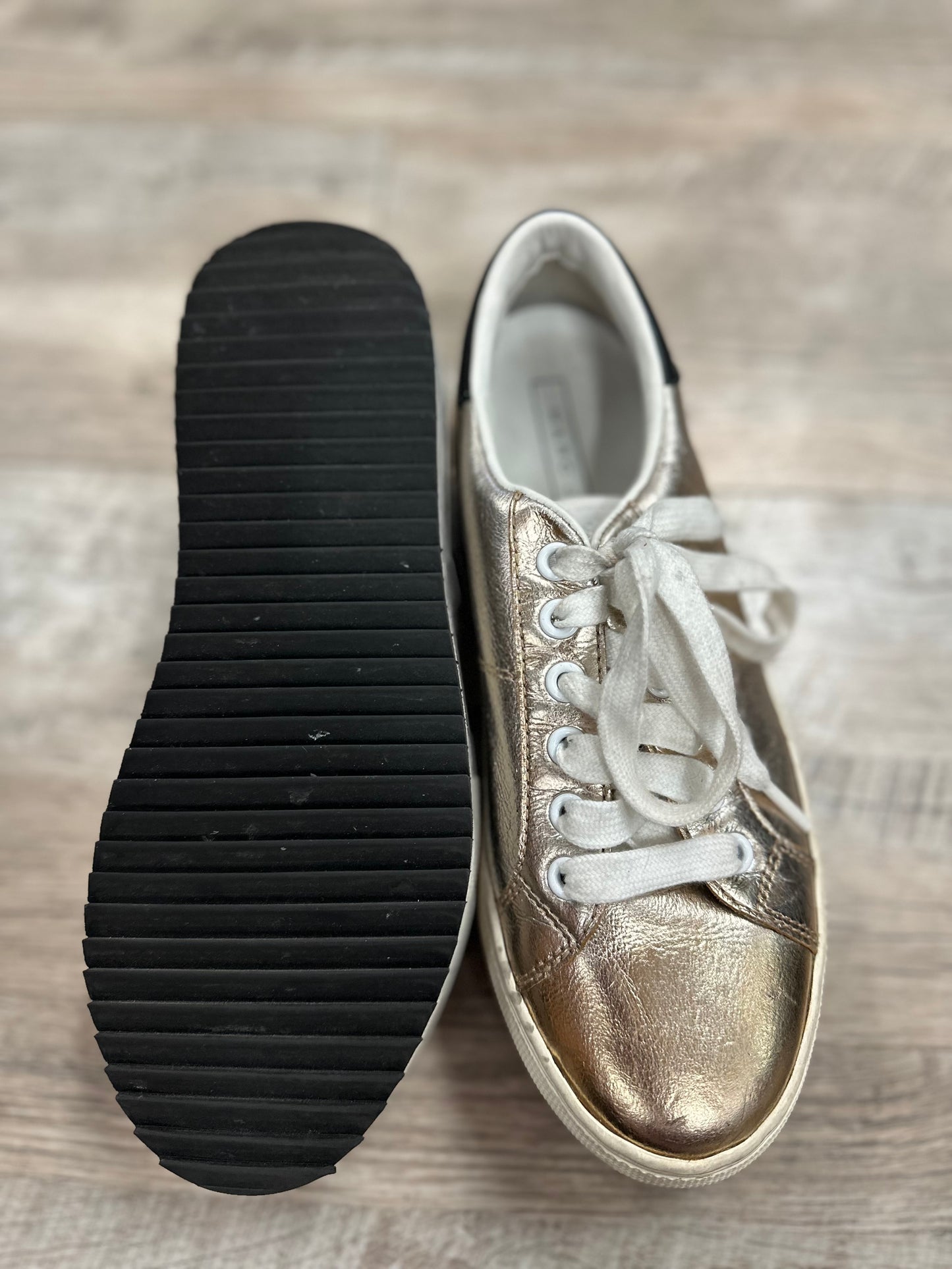 Marc Jacobs Gold Metallic Platform Shoes in 37