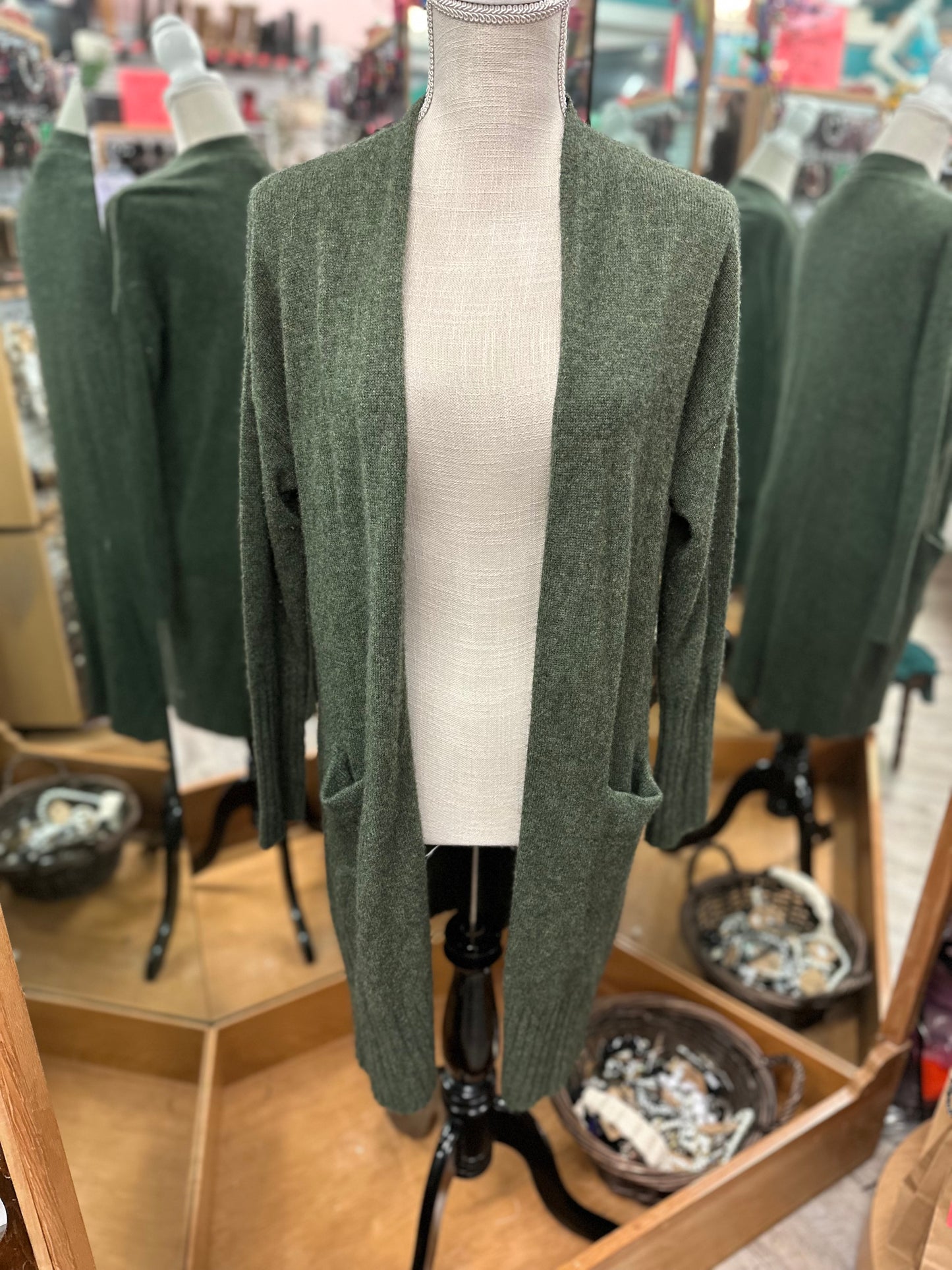 Magaschoni Green 100% Cashmere Cardigan in M