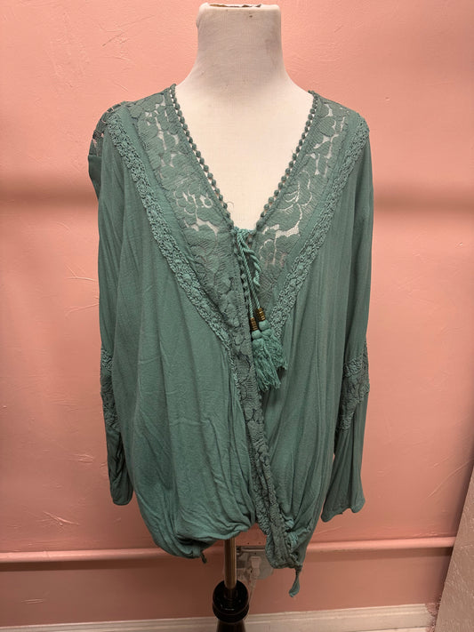 Rue + Green Lace Accent Top in 3X