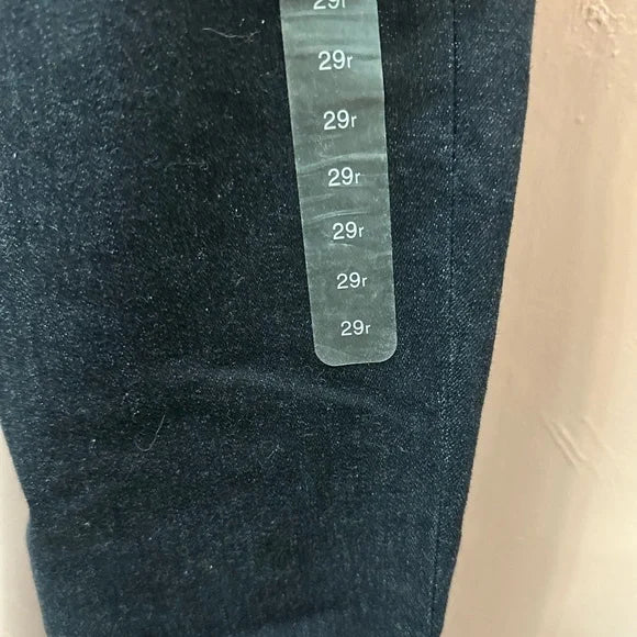 GAP, 1969 Legging Skimmer Jeans. NWT! $70 Size 29 (9). Dark wash