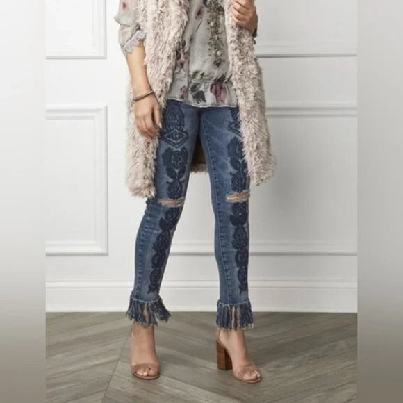 Coco + Carmen Embroidered Denim Skinny Jeans, Distressed Fringe Hem. Size S/M.