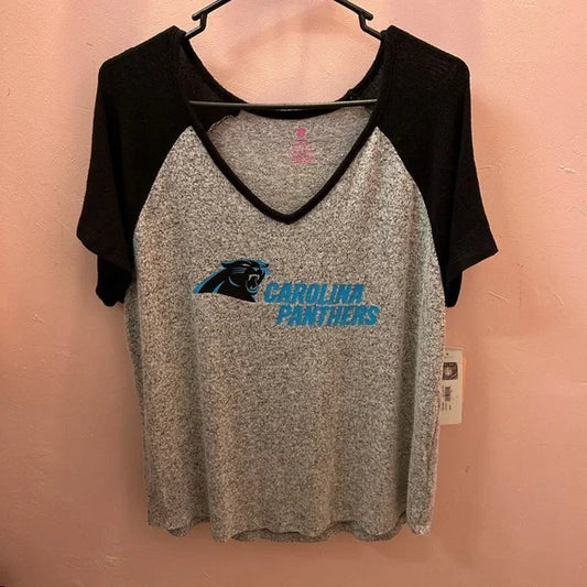 NWT Carolina Panthers Women’s Large Gray Short Sleeve Graphic Soft Tee.