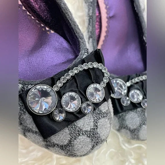 Anthropologie Poetic Licence Pumps Gray Polka Dots Rhinestone Size 36.5 (6) NEW