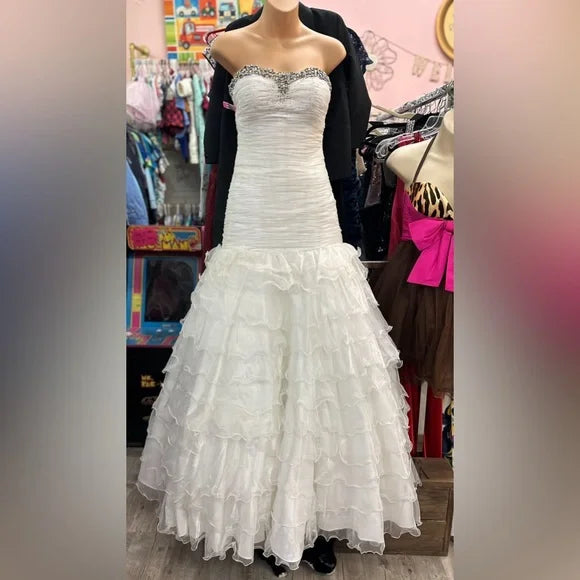 Le Gala by Tony Bowls White Mermaid Formal Prom Wedding Pageant Dress Size 2 EuC