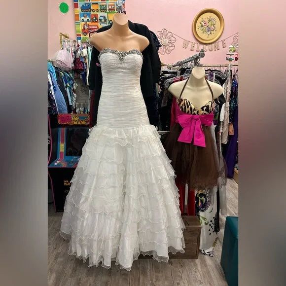 Le Gala by Tony Bowls White Mermaid Formal Prom Wedding Pageant Dress Size 2 EuC