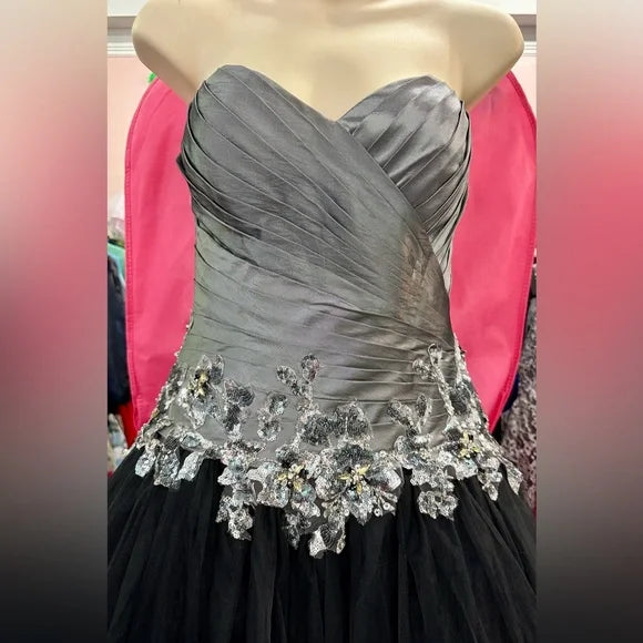 Night Moves Women 6 Black Silver Sweetheart Ball Gown Tulle Dresses Prom Dress