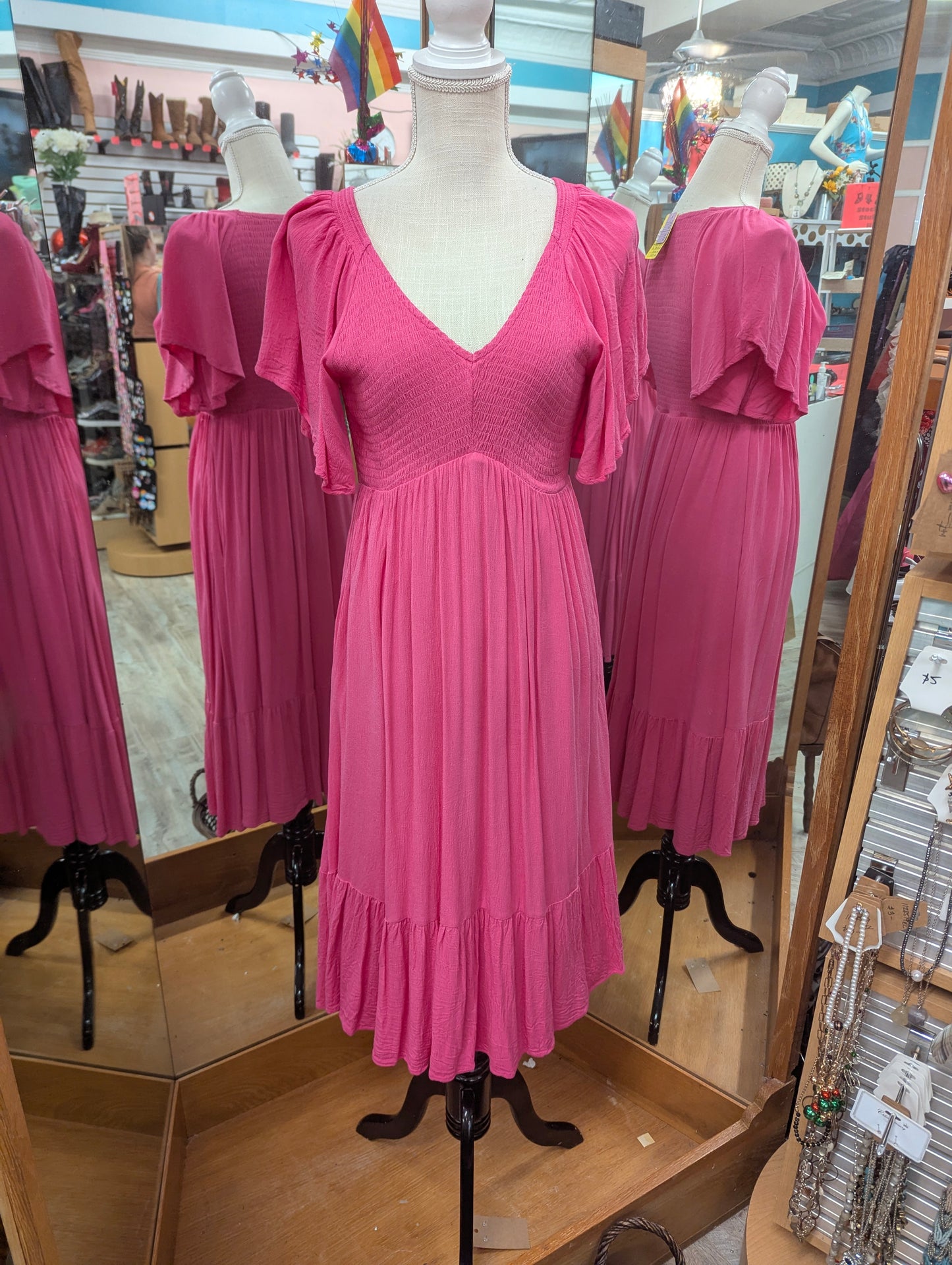 Beautiful Pink Dress Size Small From In Loom