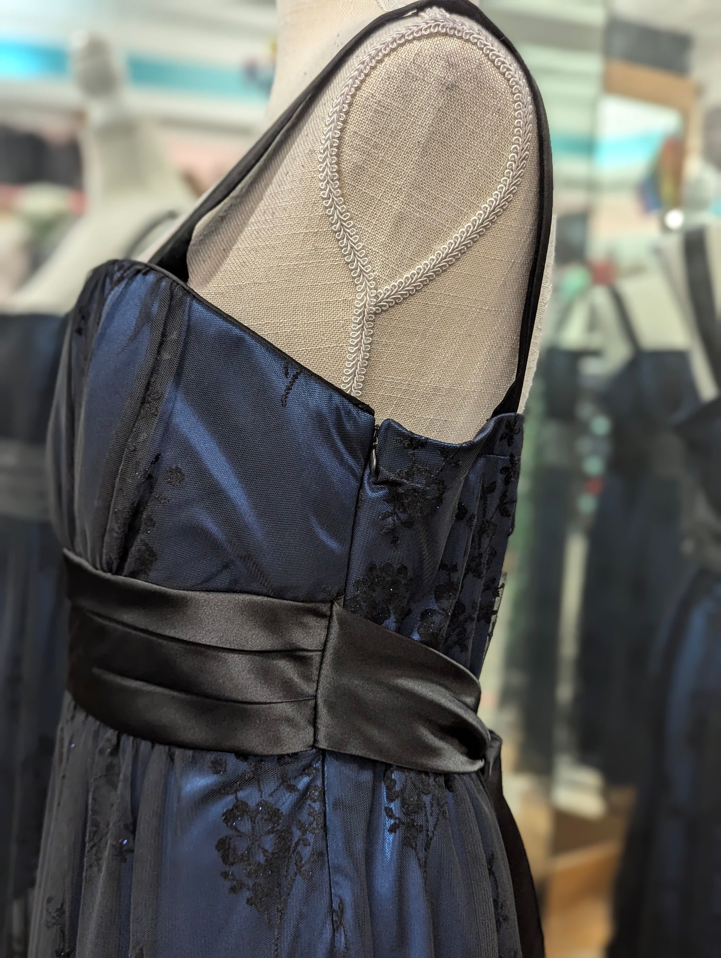R M RICHARDS Formal Dress