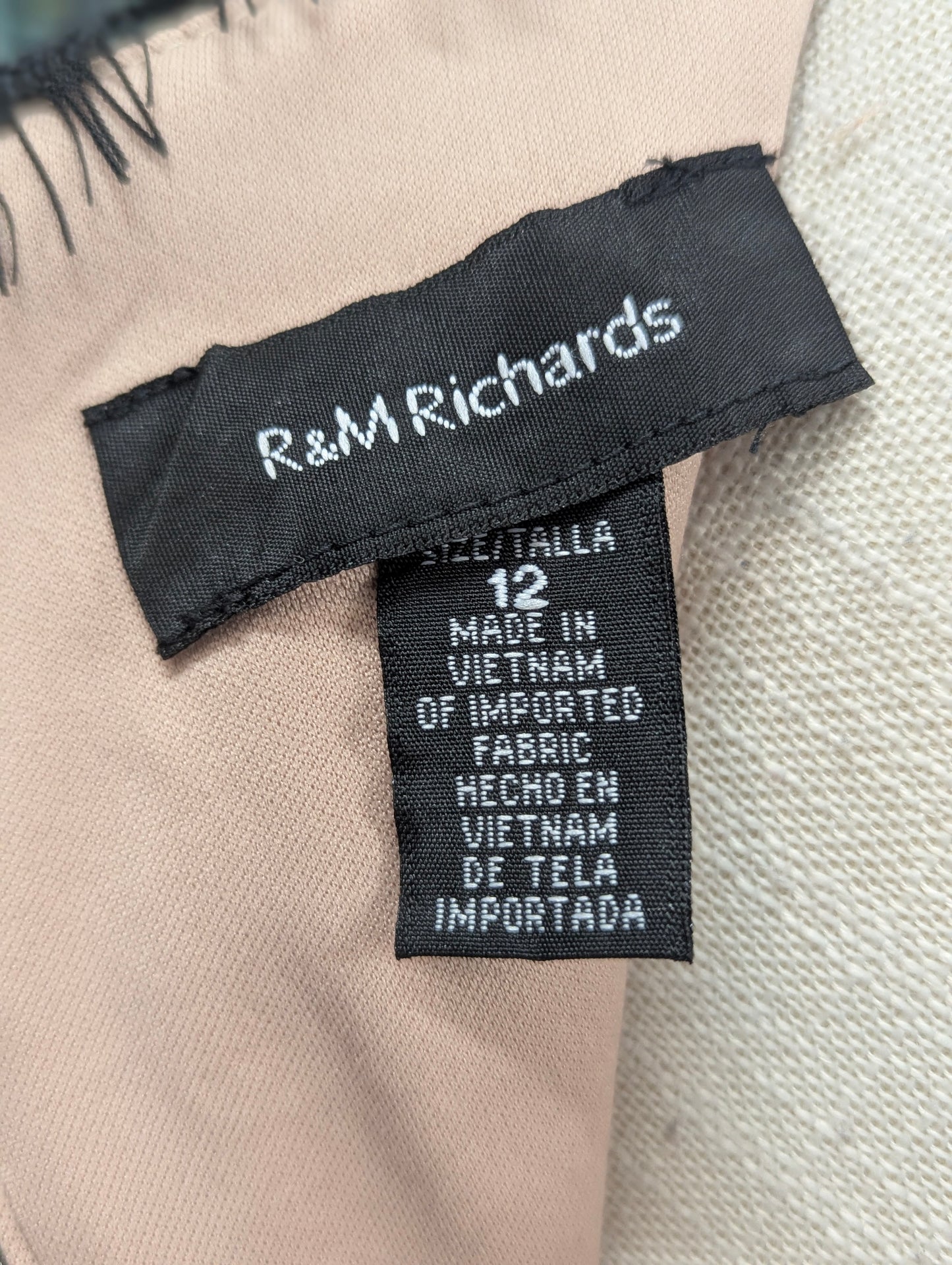 NWT Elegant Evening Gown From R & M RICHARDS, Size 12