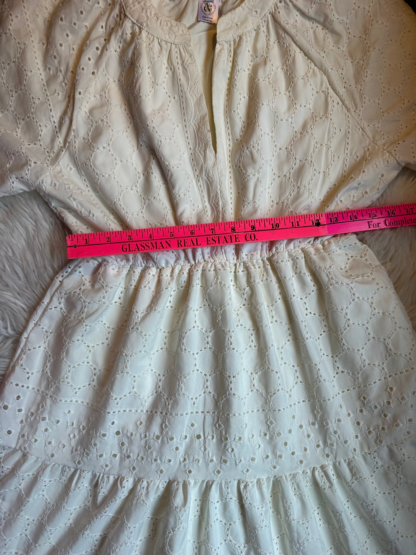 This & That White Eyelet Midi Dress Women’s Large V-Neck ½ Sleeve Tiered Boho