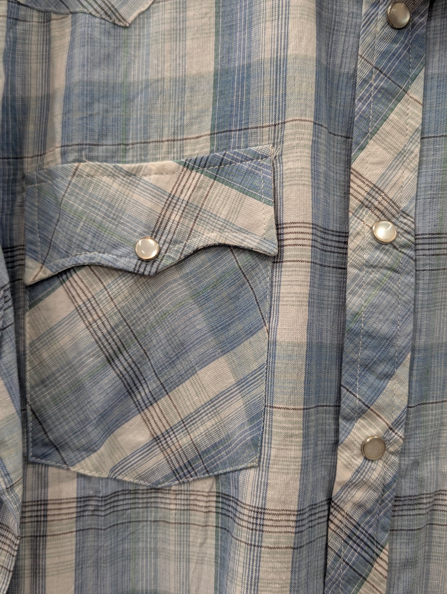 Moda Tech Dark Blue Plaid Pearl Snap Short Sleeve in M