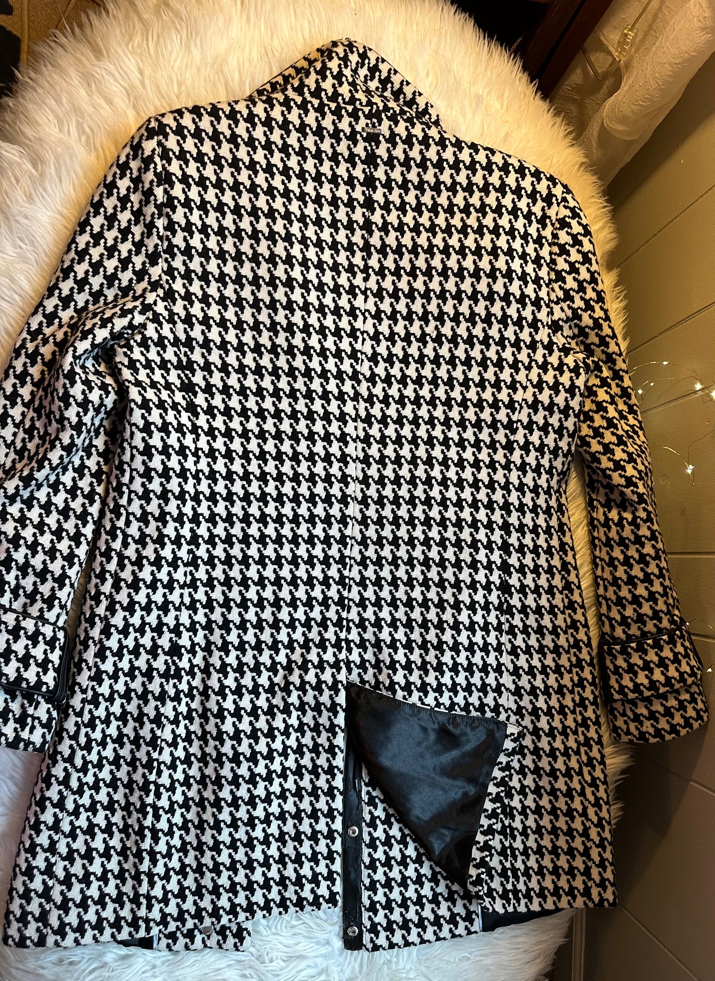 Calvin Klein Black & White Houndstooth Off Center Zip Wool Blend Coat - Size 10