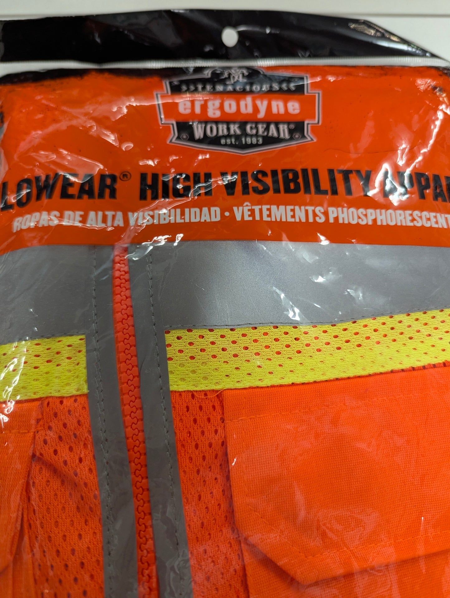 NEW ERGODYNE Hi-Vis Vest