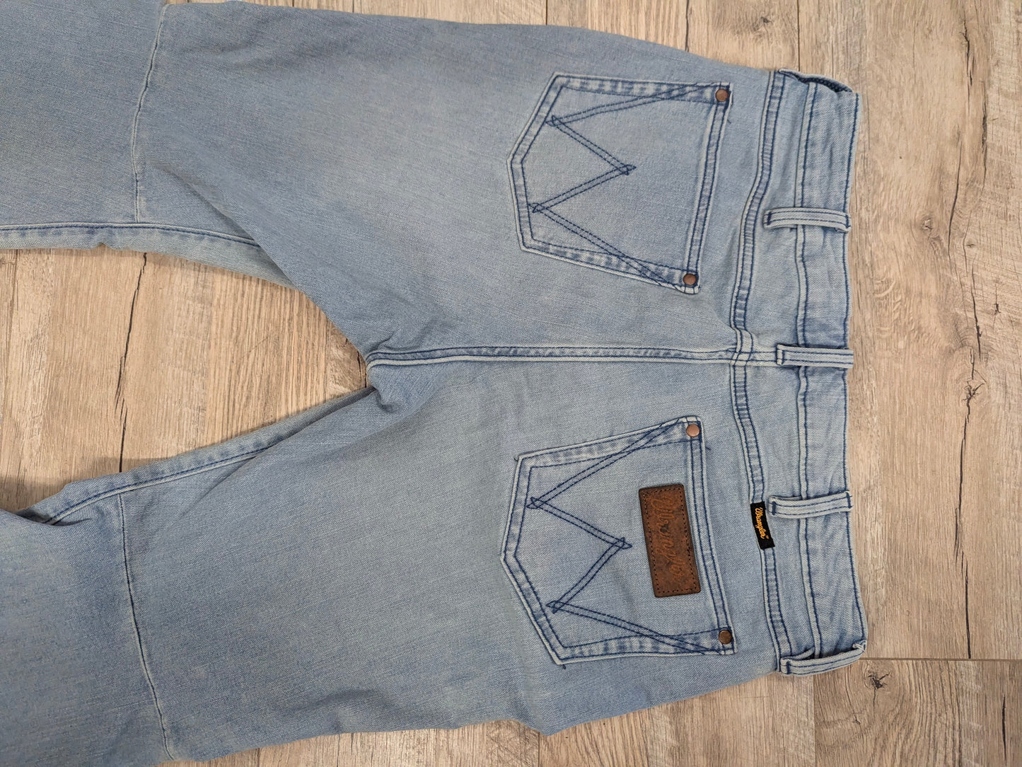 WRANGLER High Rise Flare Jeans Sz 31/30