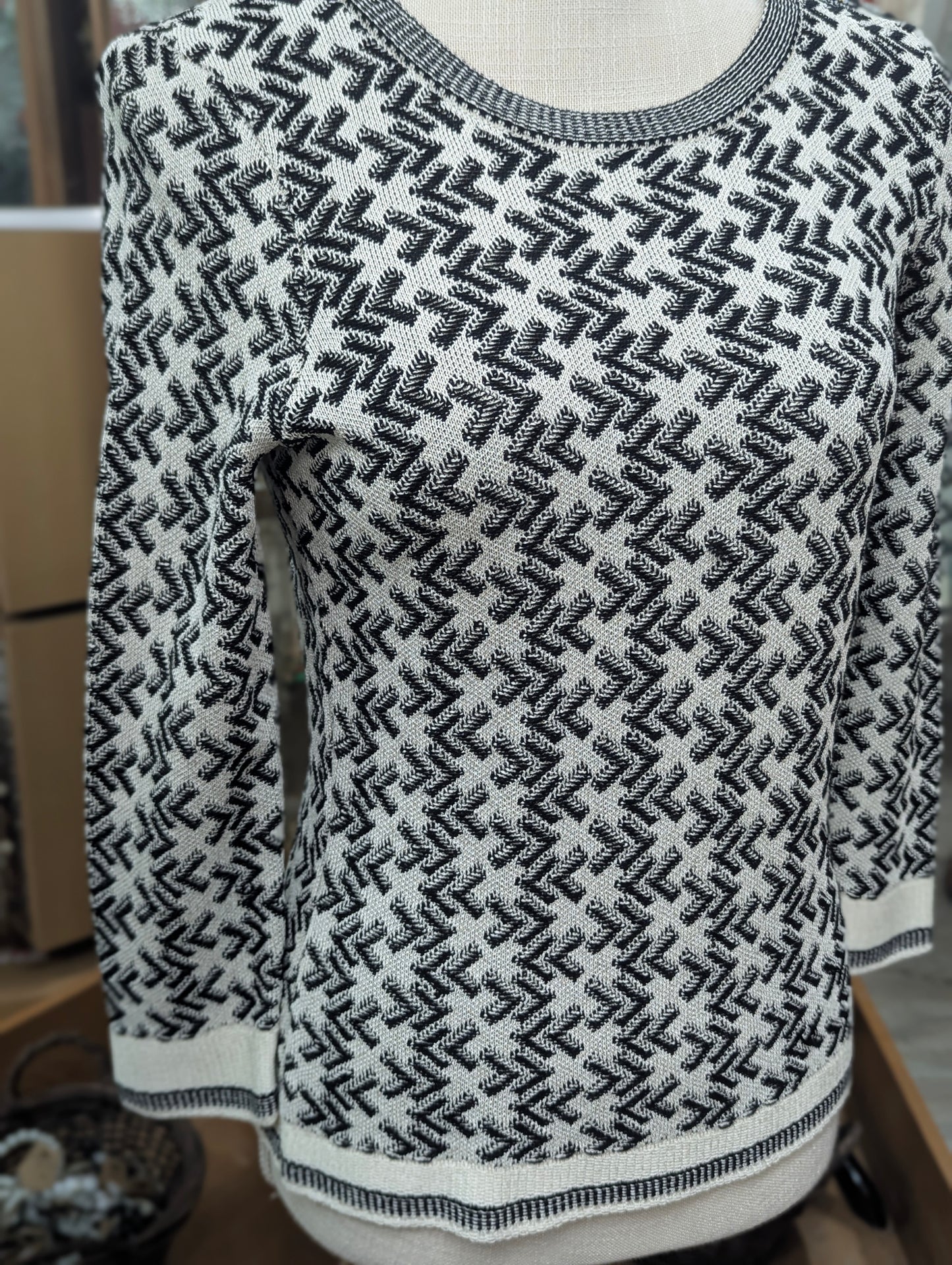 St John Black and White Geometric Patterned Sweater in P