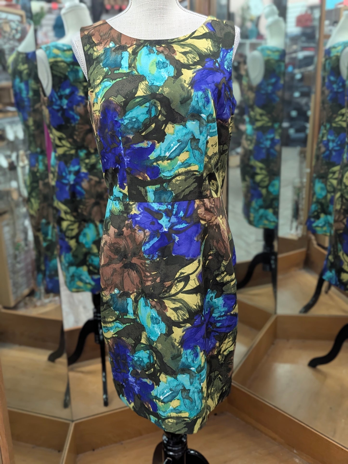 ELLEN TRACY Size 10 EUC Women's Midi Dress