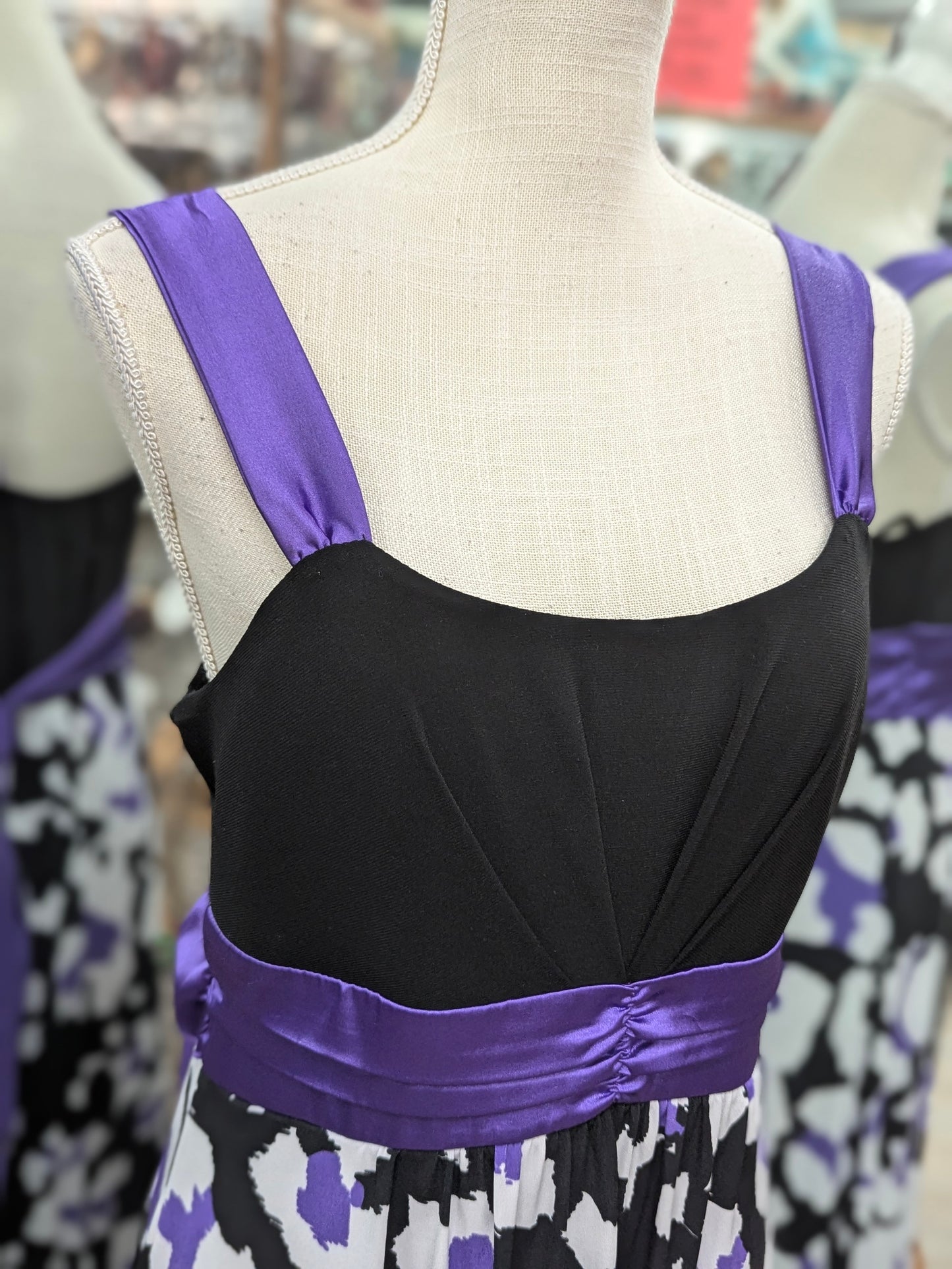 TABOO Brand Semi Formal Women's Dress Size 2x Vintage.