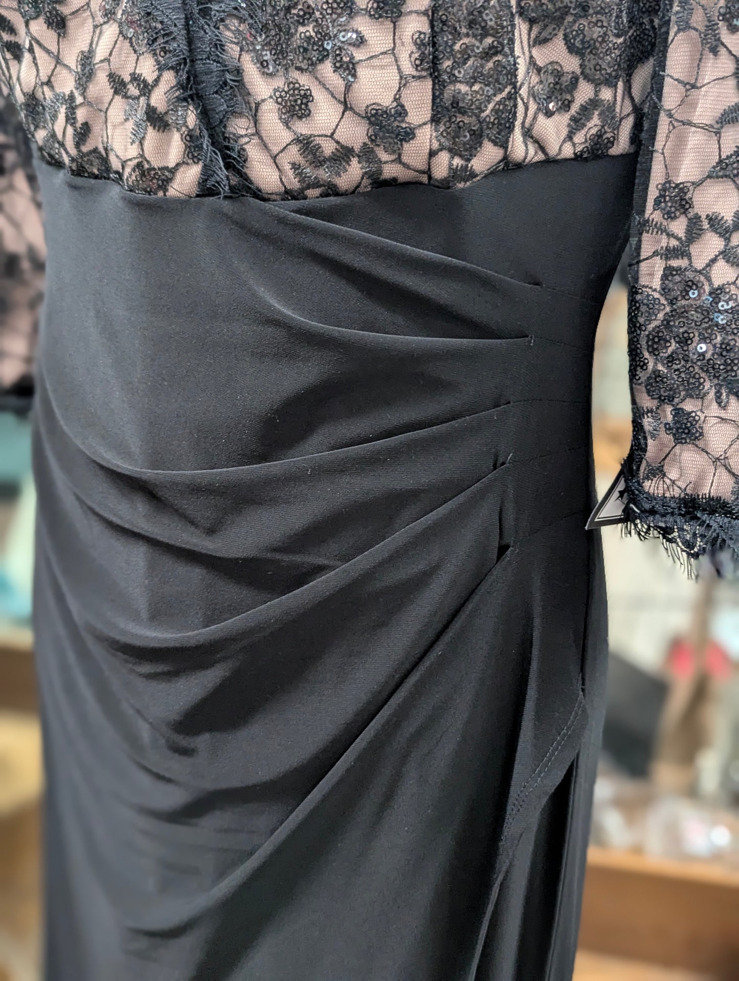 NWT Elegant Evening Gown From R & M RICHARDS, Size 12