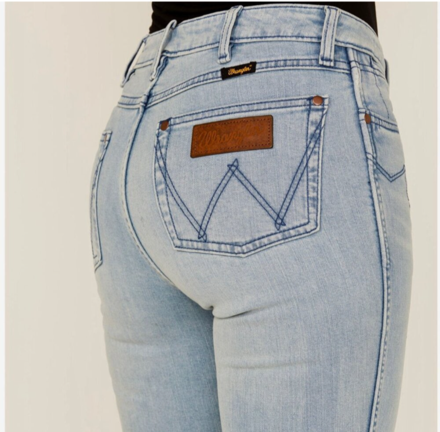 WRANGLER High Rise Flare Jeans Sz 31/30
