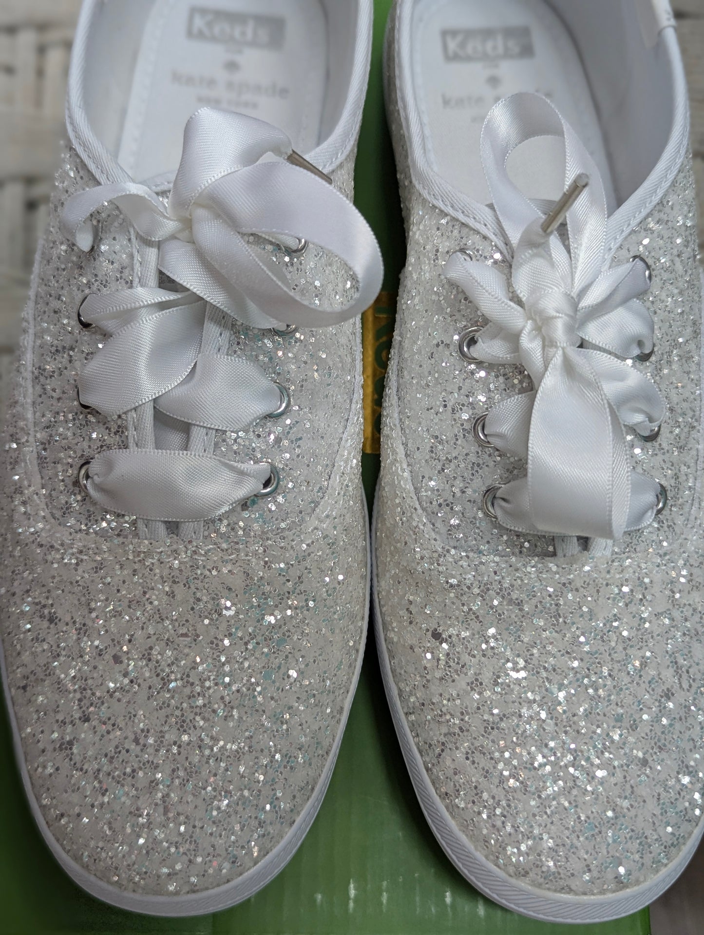 NWOT. Kate Spade Size 9.5 Shoes