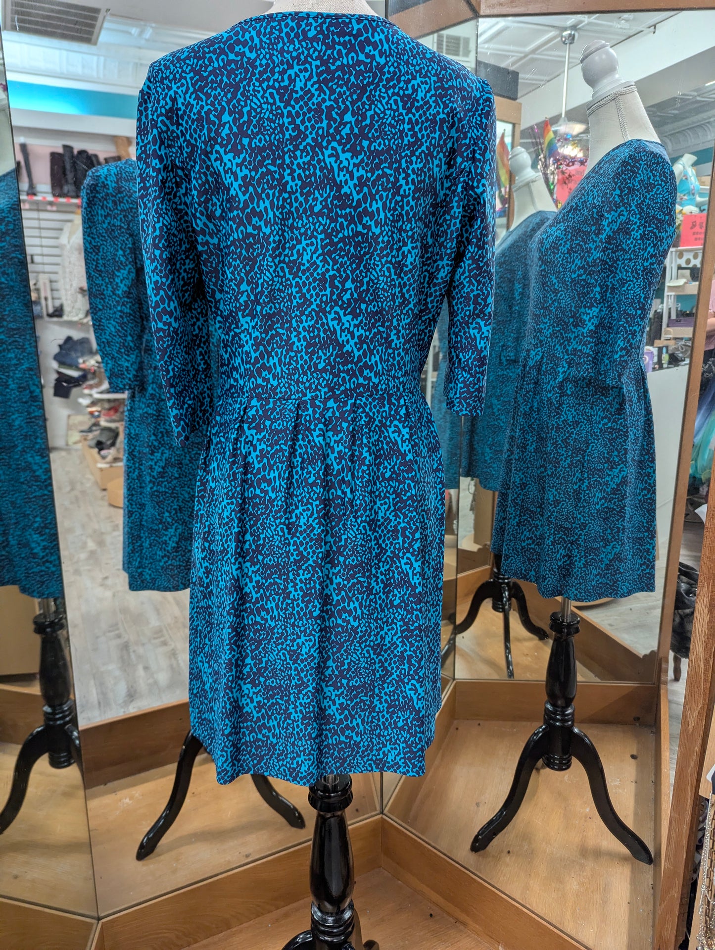 Women's Size Medium Dress