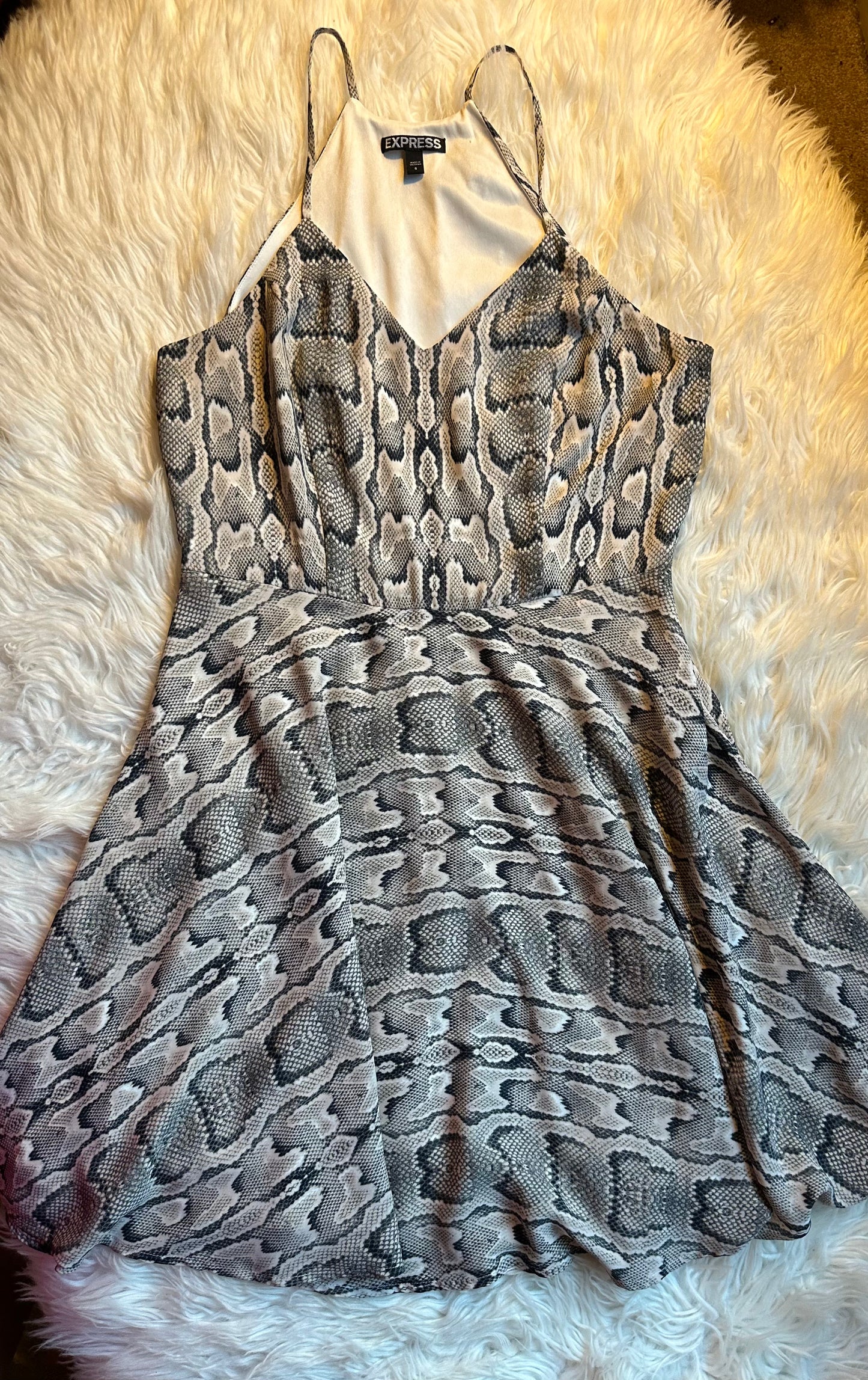 Express Python Snake Print Lined Halter Mini Dress Size 6 Side Zip Polyester