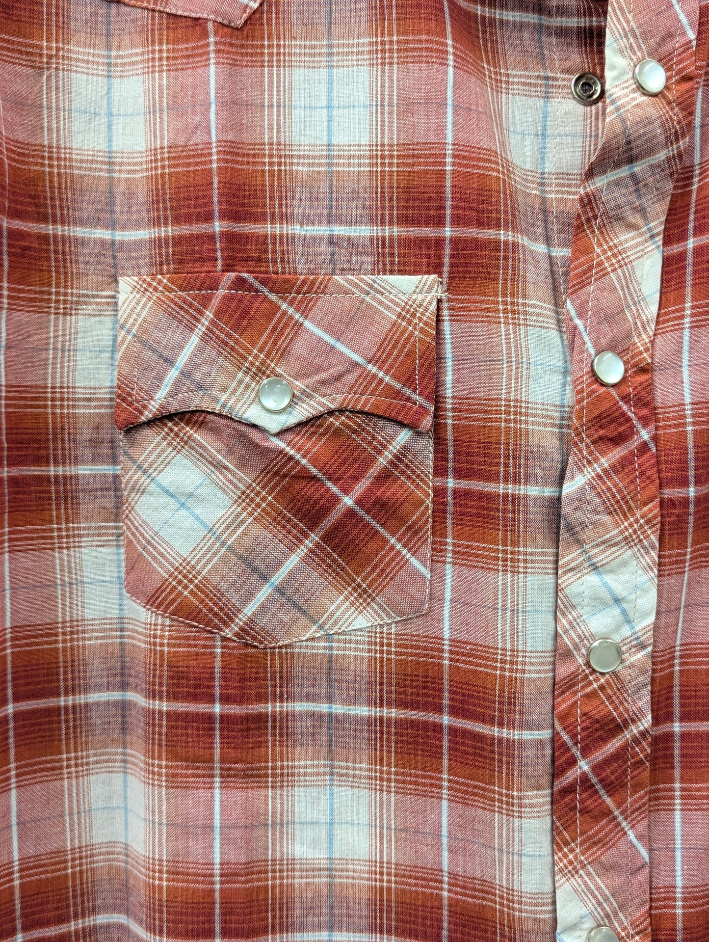 Moda Tech Red Plaid Pearl Snap Short Sleeve in M