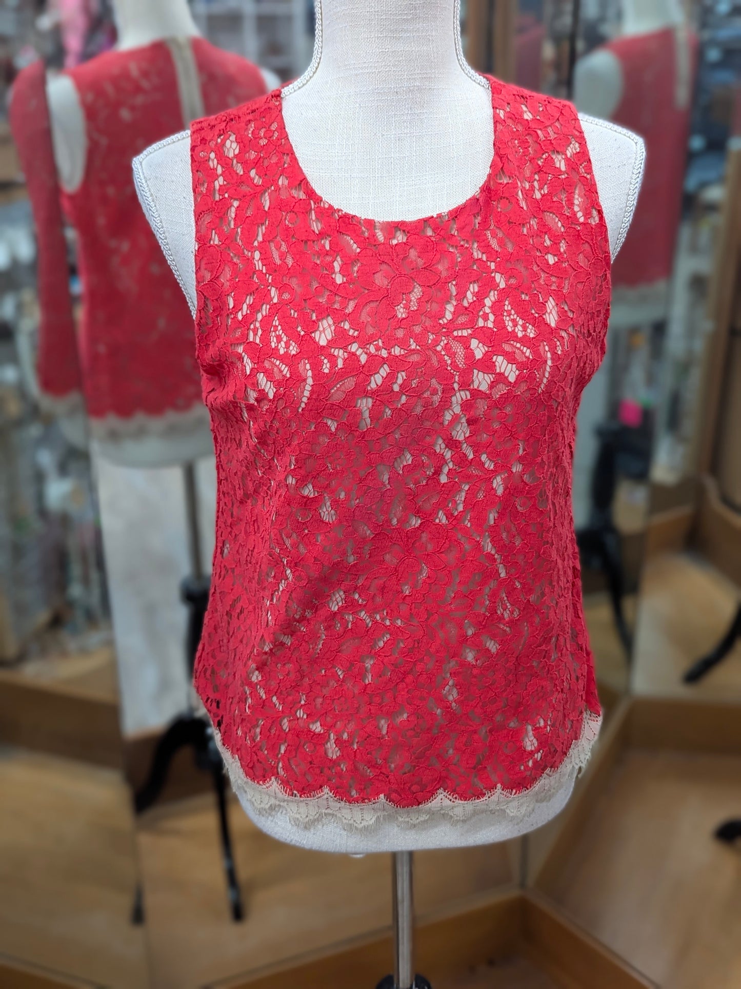ANN TAYLOR Brand Women's Tank Sz 4