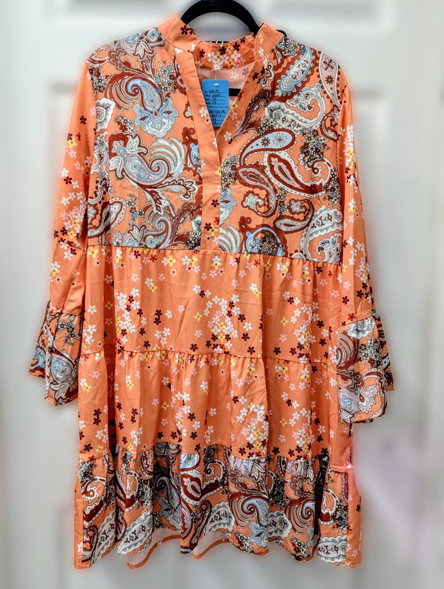 EUC Women's White Label Top Sz 2x