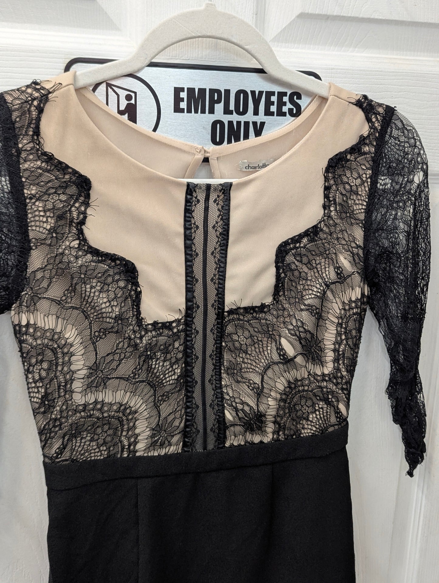 EUC, Charlotte Ruse Size Small 3/4 Sleeve