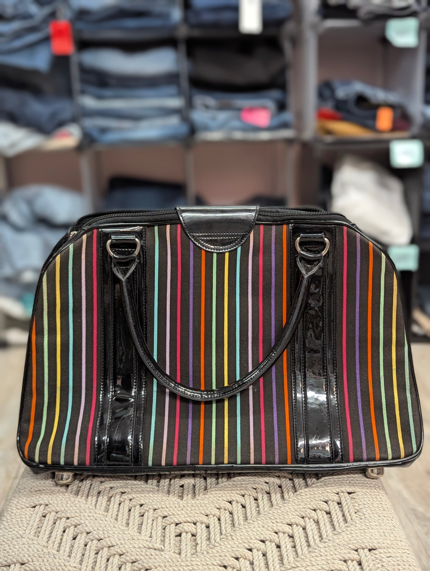 EUC Lulu Guinness Shoulder Bag