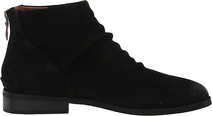 Gentle Souls by Kenneth Cole Women's Emma Zip Ankle Boot