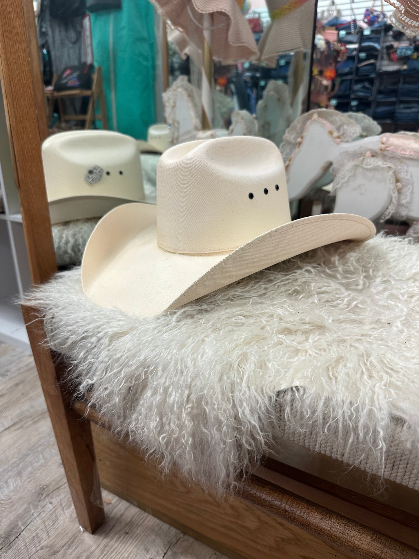 Lonestar Beige Cowboy Hat with Pin 7 1/8