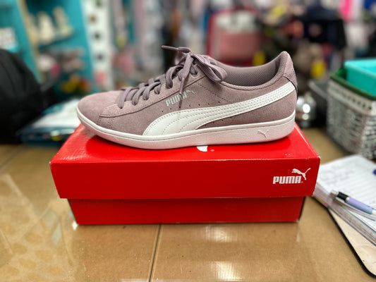 Puma Vikky Suede Elderberry (Lavender) Lace Up Sneakers Shoes Casual Size 9 IOB