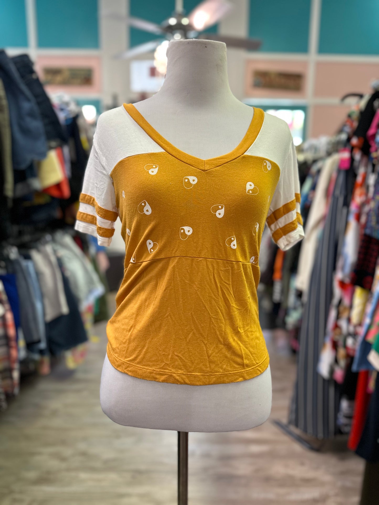 NoBo Mustard Short Sleeve in XS