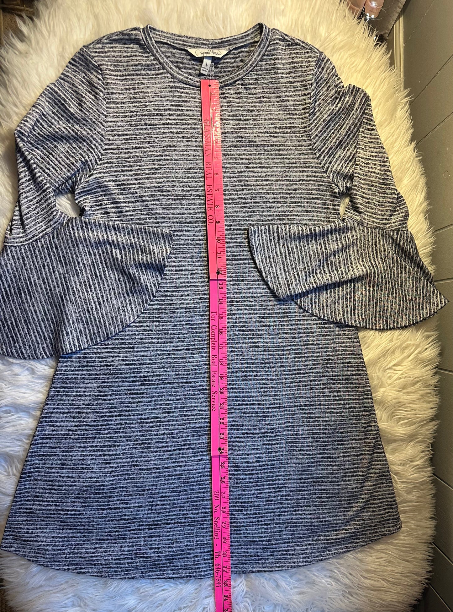 Speechless Knit Sweater Dress Gray White Stripe Stretch Bell Sleeve Size Large